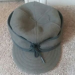 Stormy Kromer size 7 1/8 olive green hat